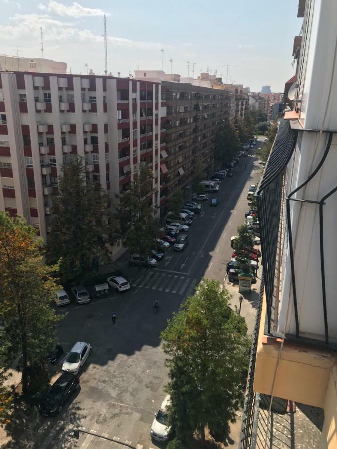 Cristina Apartamento Center Walencja Zewnętrze zdjęcie
